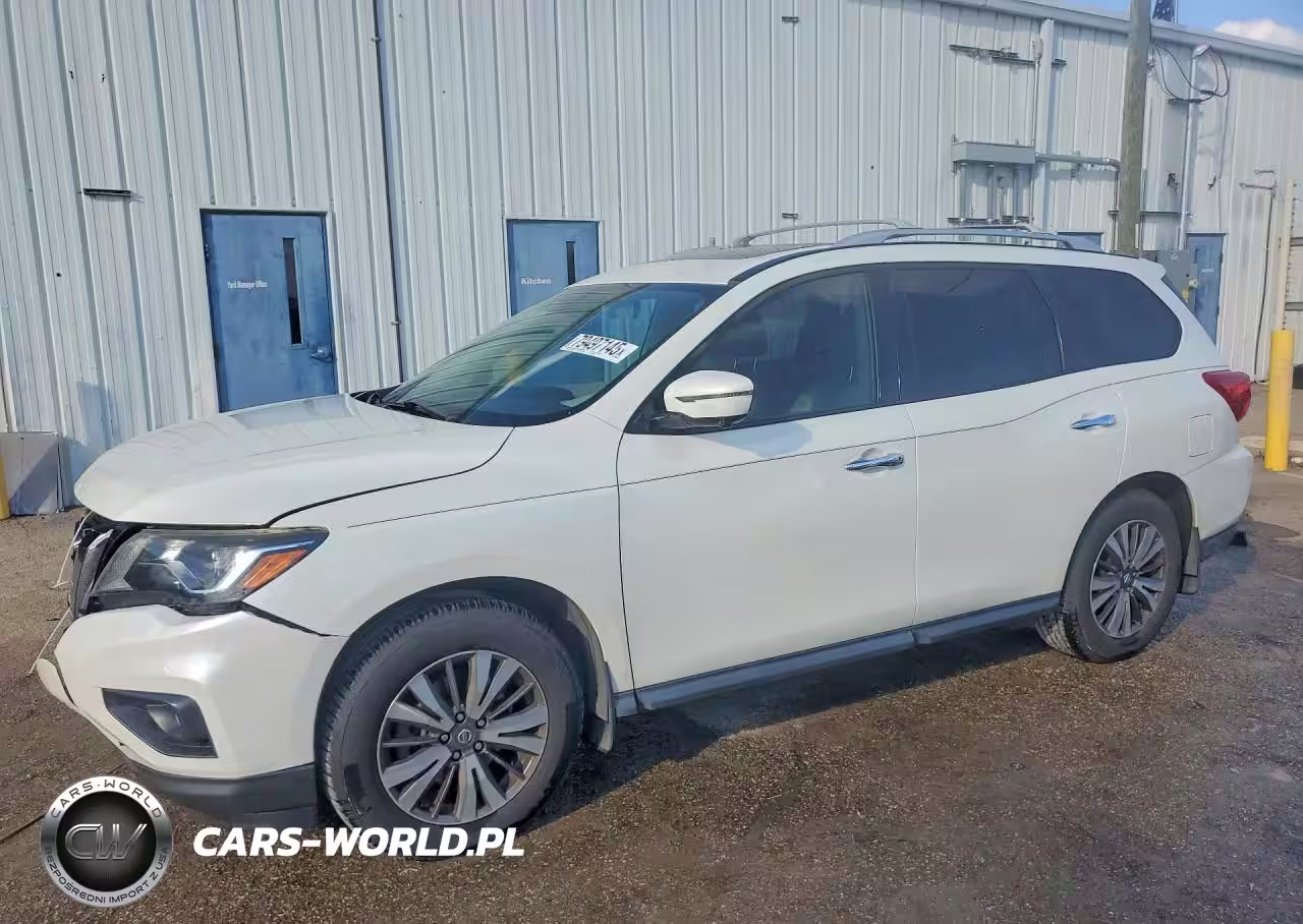 2017 Nissan Pathfinder Sl
