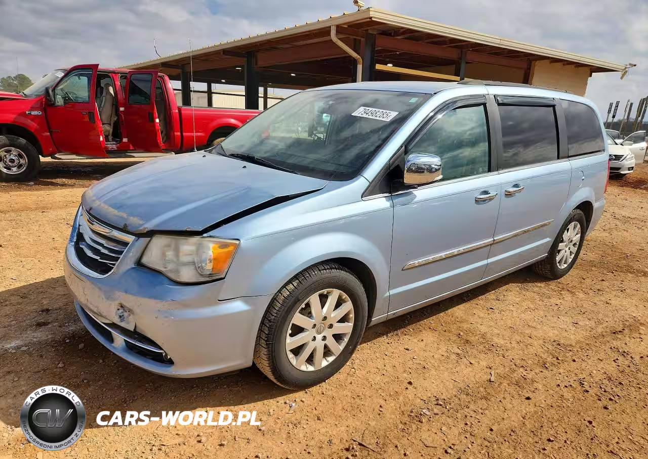 2012 Chrysler Town & Country Touring L