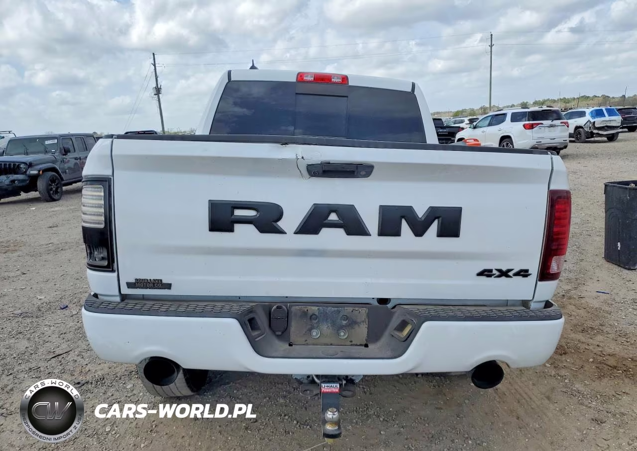 2017 Ram 1500 Sport VIN:1C6RR7MT6HS788767 - 6