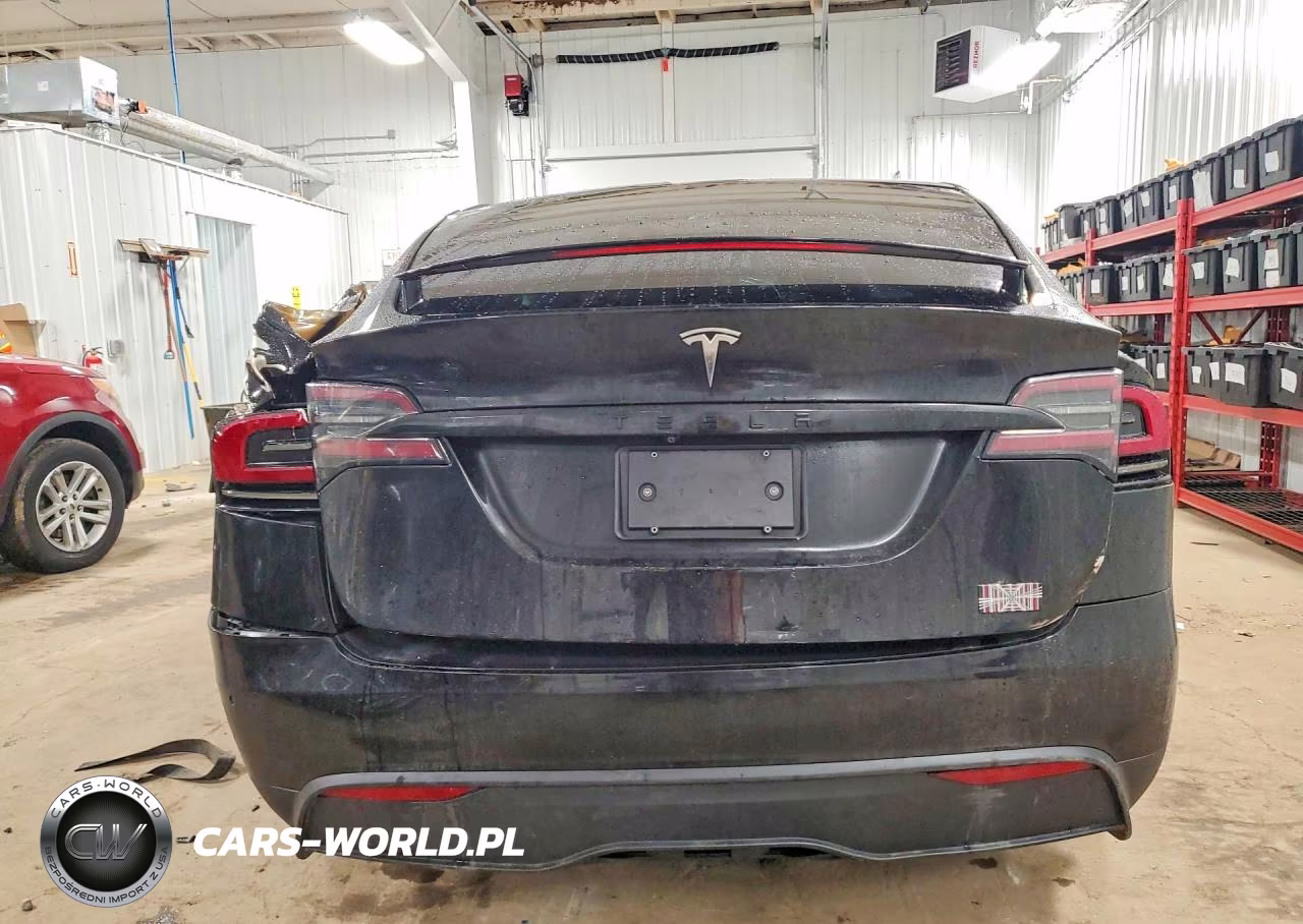2022 Tesla Model X VIN:7SAXCBE68NF339230 - 6