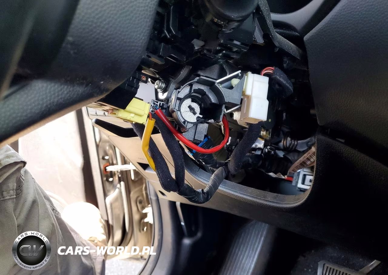 2018 Kia Soul + VIN:KNDJP3A50J7555342 - 13