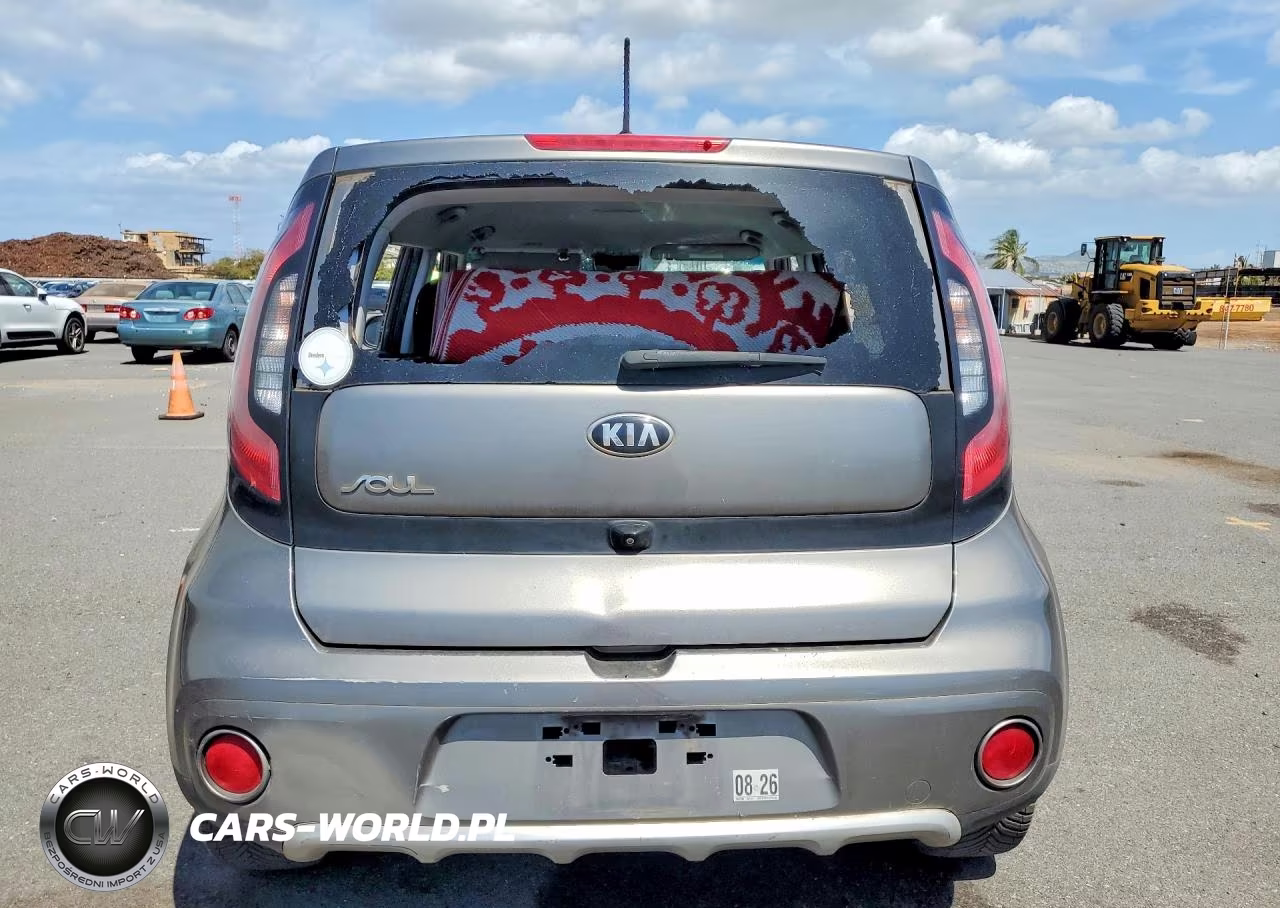 2018 Kia Soul + VIN:KNDJP3A50J7555342 - 6