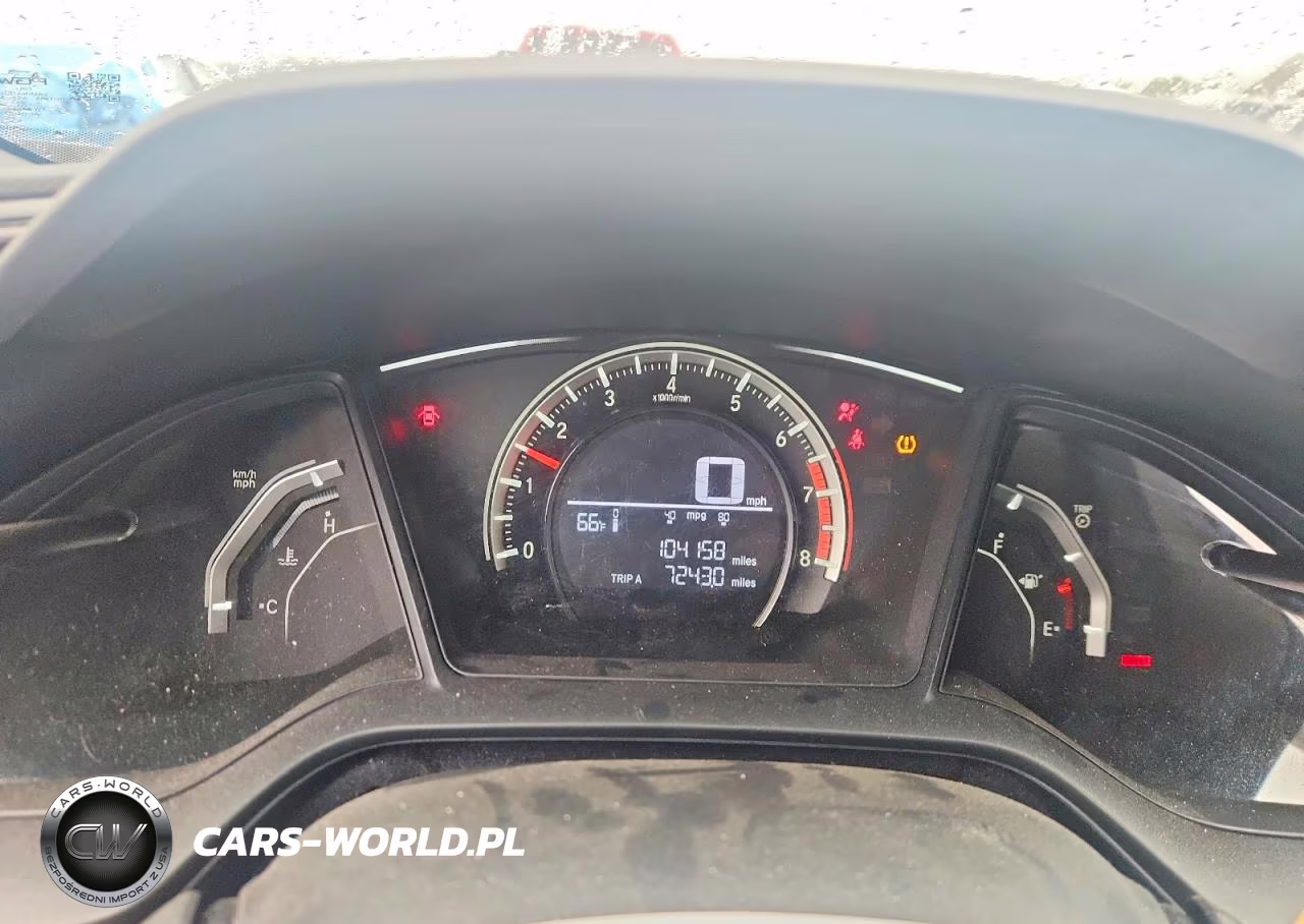 2018 Honda Civic Sport VIN:SHHFK7G4XJU204537 - 9