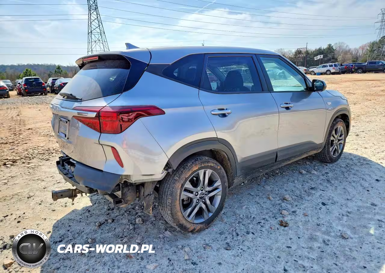 2022 Kia Seltos Lx VIN:KNDEPCAA8N7339016 - 3