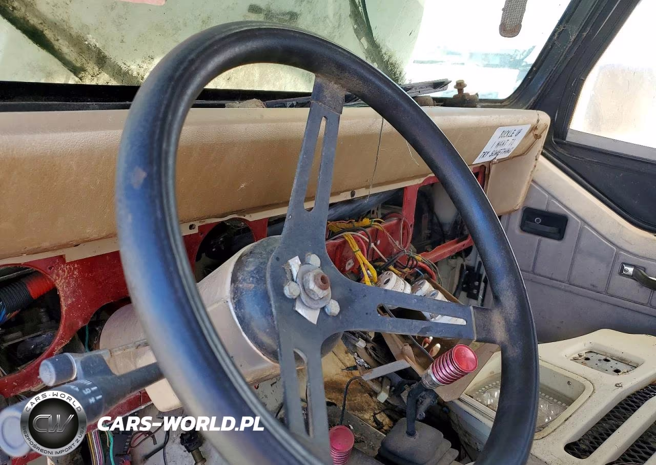 1987 Jeep Wrangler VIN:2BCCL81J4HB510308 - 9
