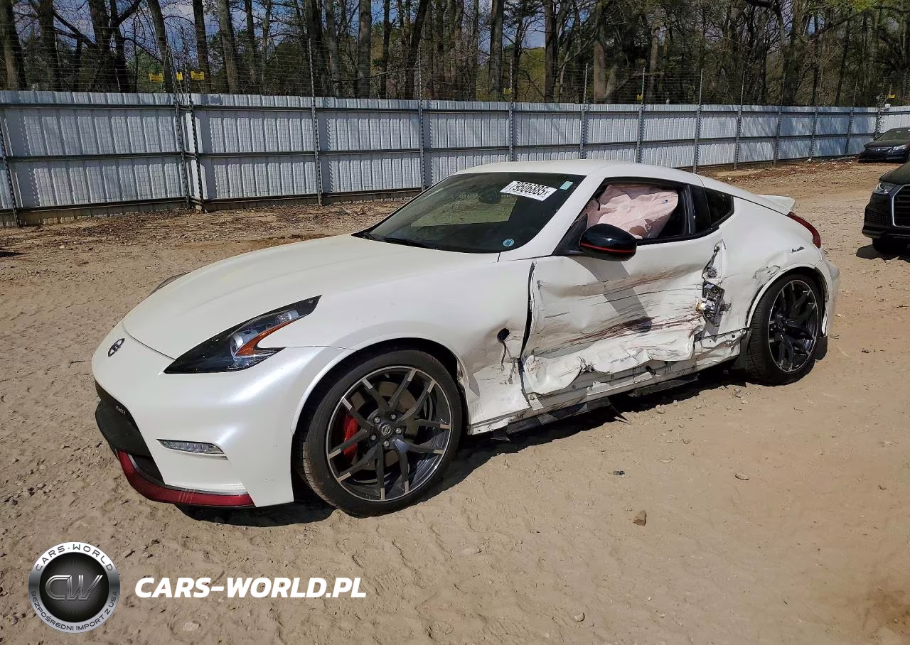 2020 Nissan 370Z Base