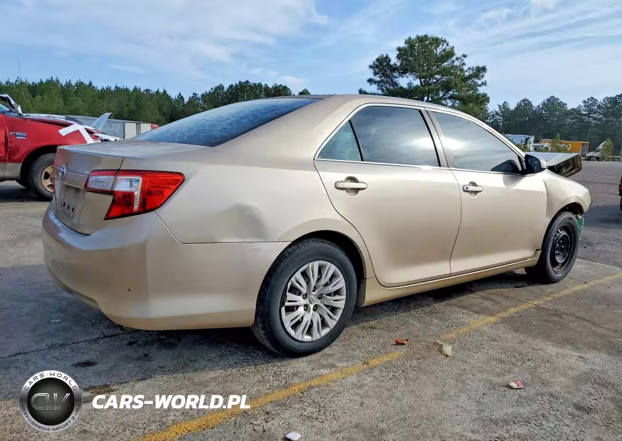 2012 Toyota Camry L VIN:4T1BF1FK3CU522989 - 3