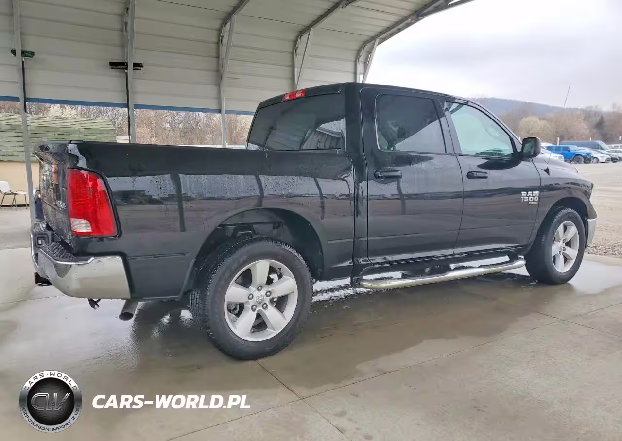 2023 Ram 1500 Classic Tradesman VIN:3C6RR7KG8PG668013 - 3