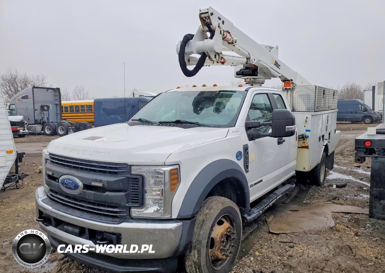 2019 Ford F550