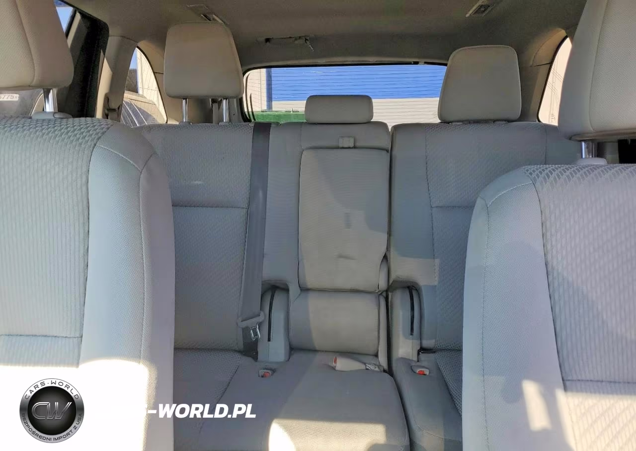 2017 Toyota Highlander Hybrid VIN:5TDBGRFH7HS028652 - 10