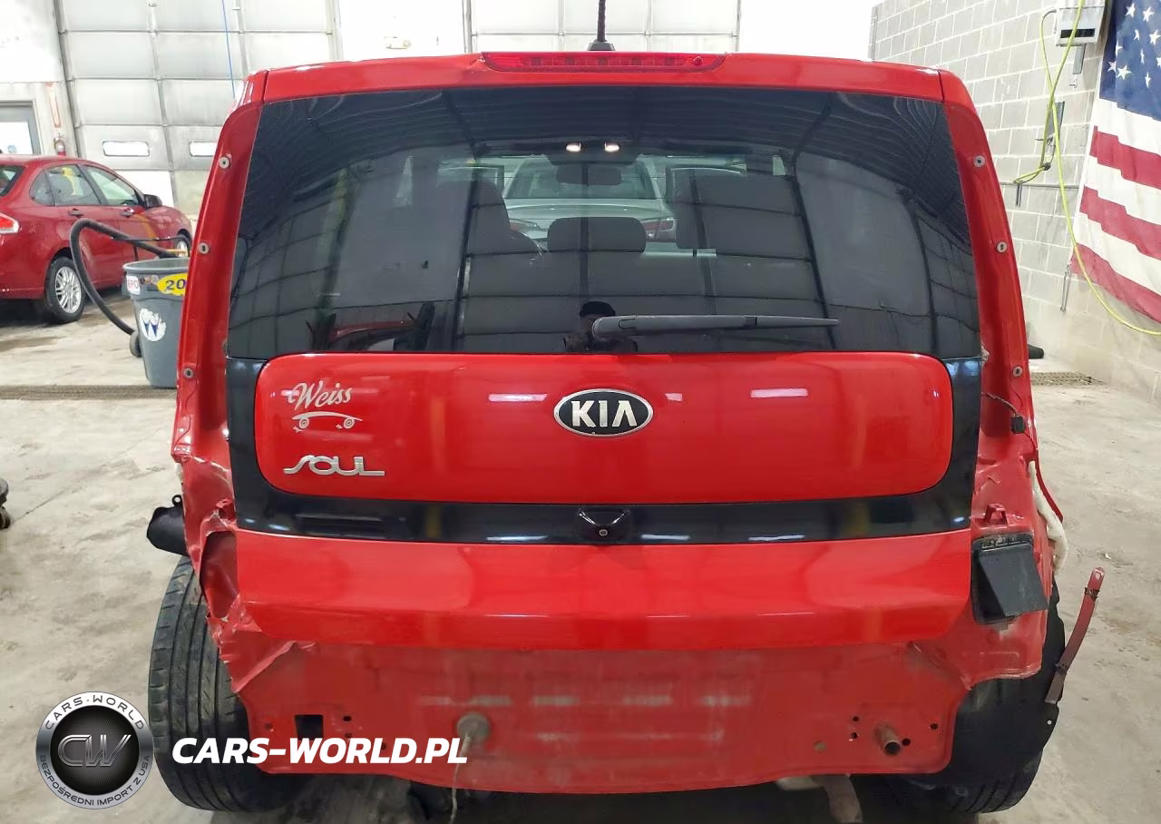 2017 Kia Soul + VIN:KNDJP3A5XH7497282 - 6