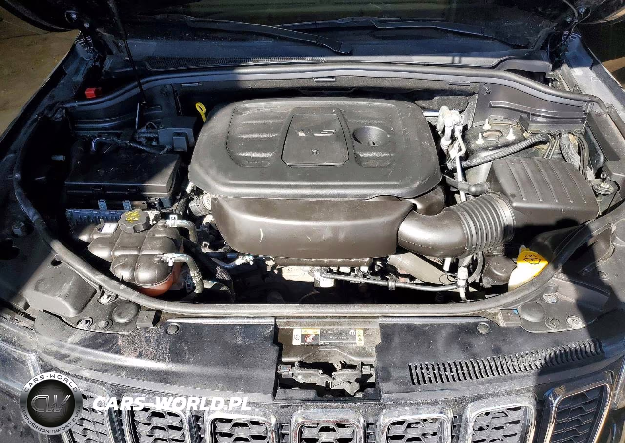 2021 Jeep Grand Cherokee Laredo VIN:1C4RJFAG5MC735953 - 12