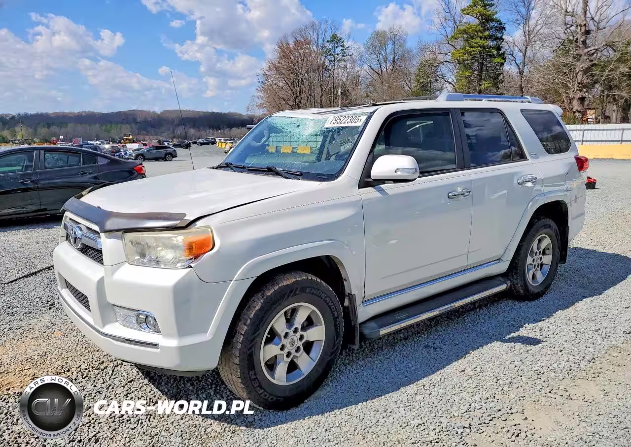 2013 Toyota 4Runner Sr5