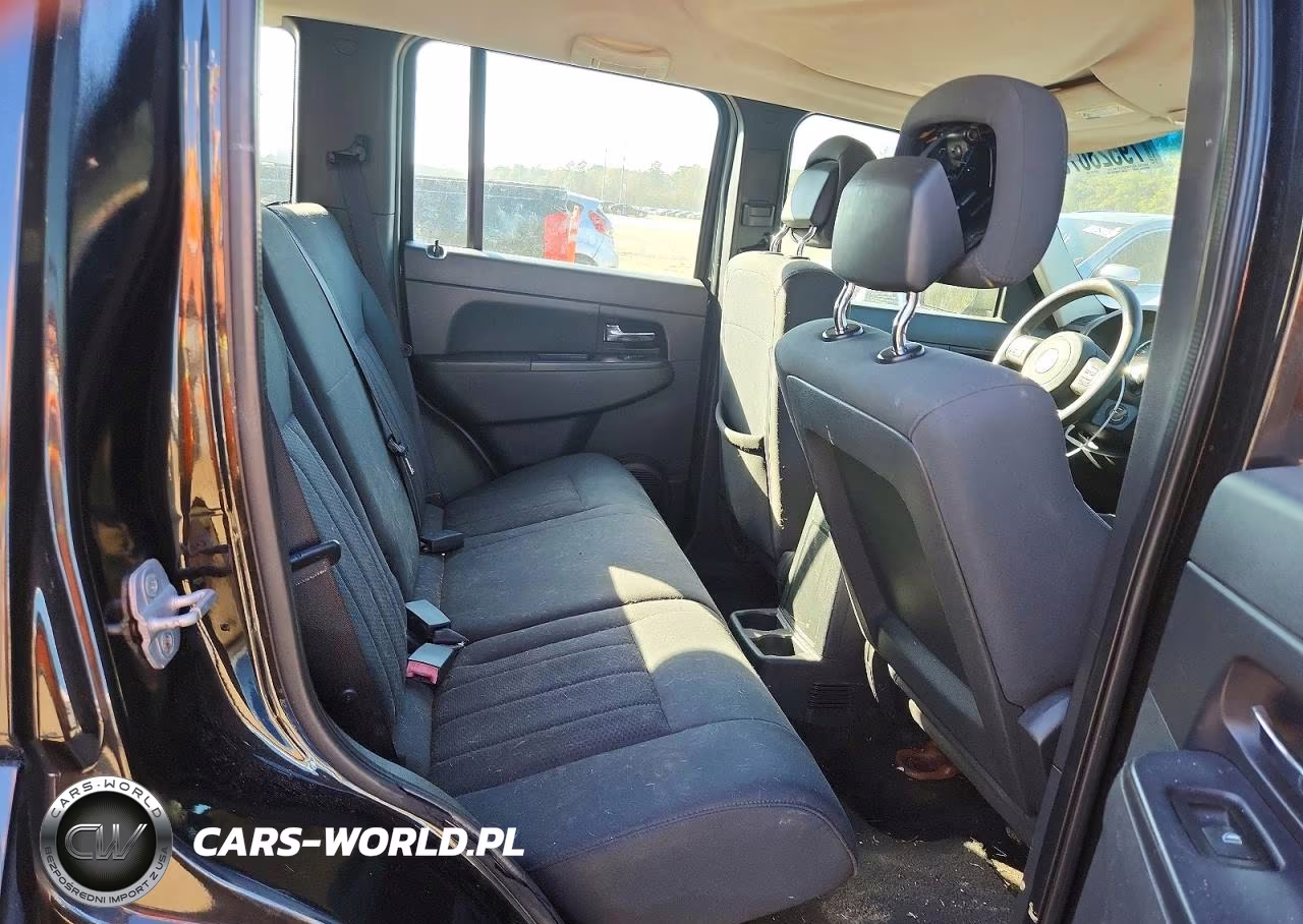2012 Jeep Liberty Sport VIN:1C4PJLAK7CW158821 - 10