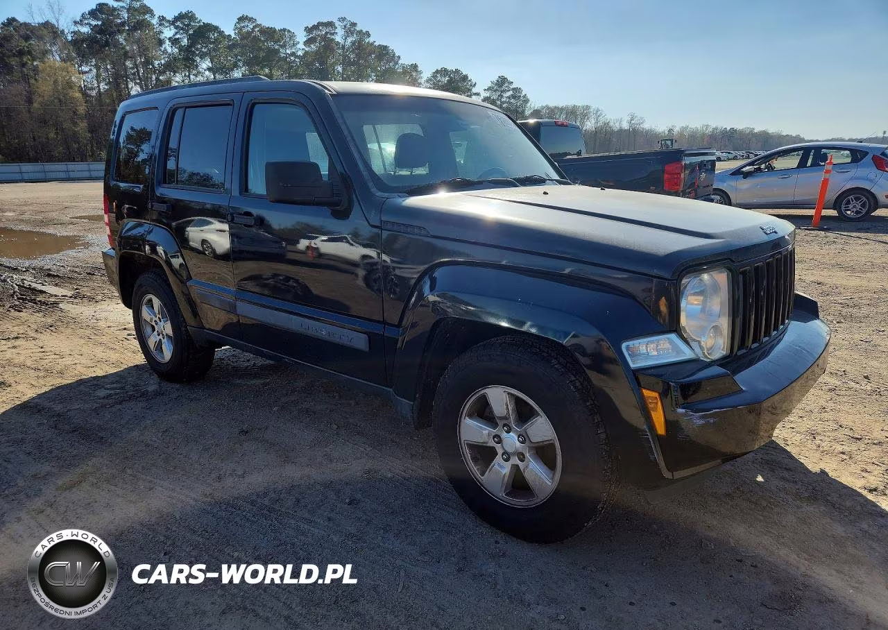 2012 Jeep Liberty Sport VIN:1C4PJLAK7CW158821 - 4