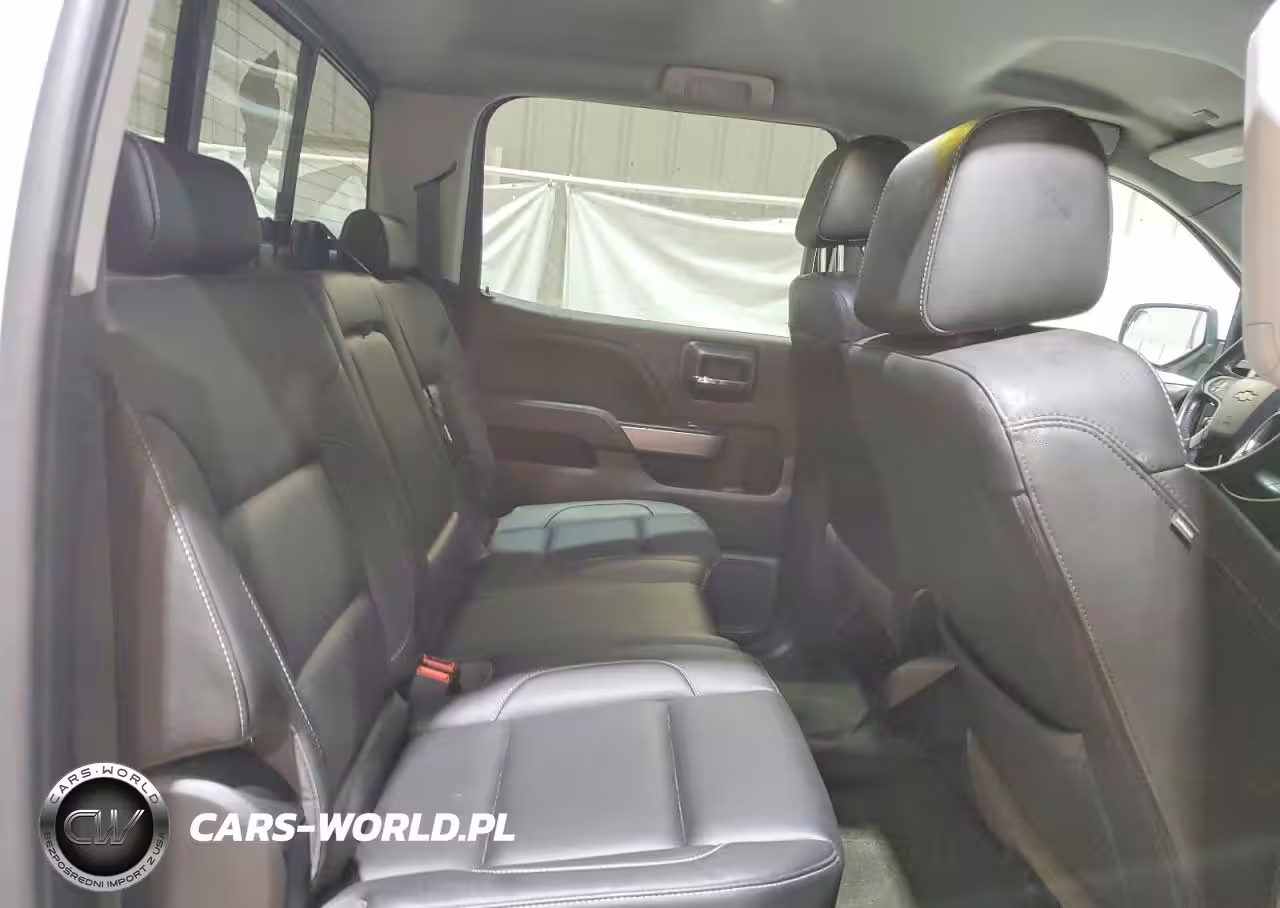 2018 Chevrolet Silverado K1500 Lt VIN:3GCUKREC6JG266834 - 10