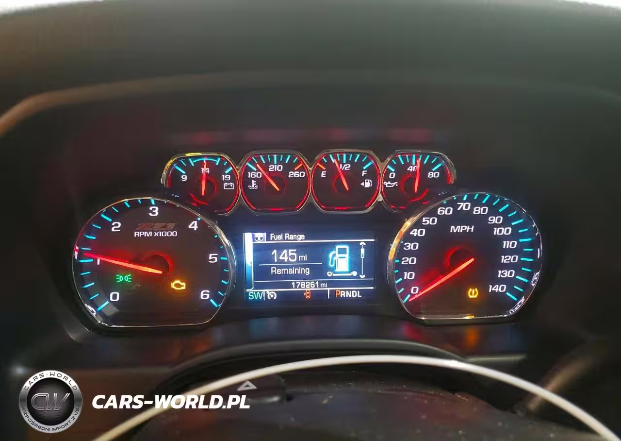 2018 Chevrolet Silverado K1500 Lt VIN:3GCUKREC6JG266834 - 9