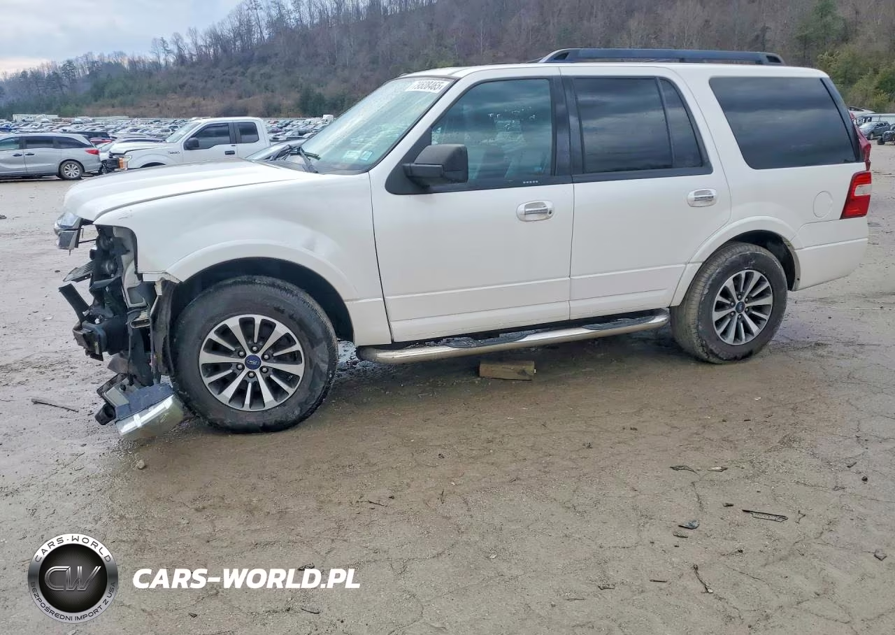 2015 Ford Expedition Xlt VIN:1FMJU1JTXFEF04926 - 1