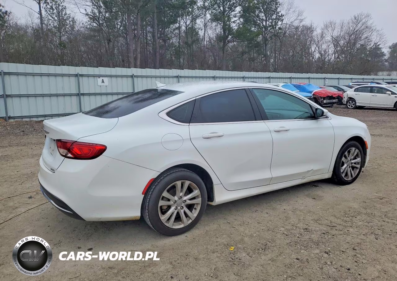 2017 Chrysler 200 VIN:1C3CCCAB5HN507193 - 3