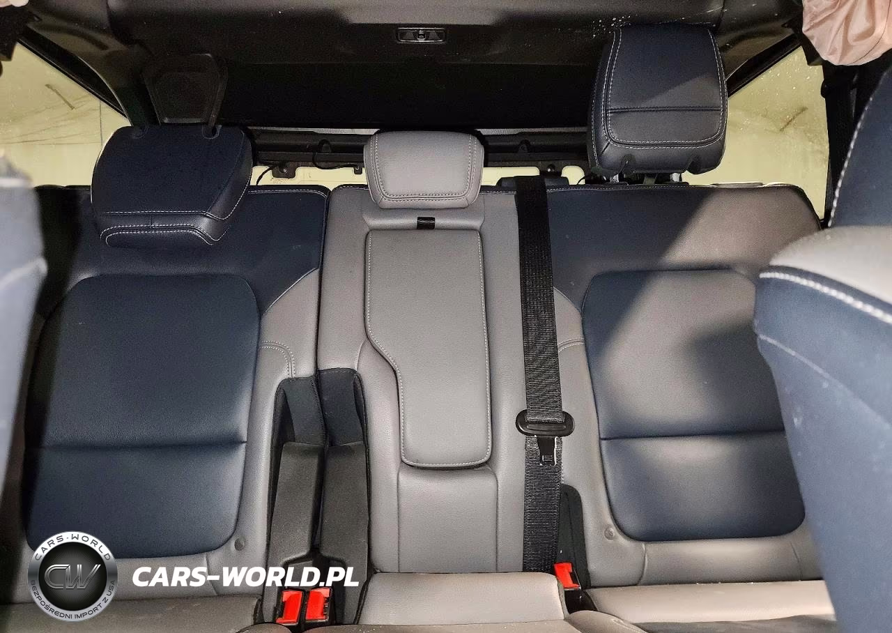 2024 Ford Bronco Outer Banks VIN:1FMDE8BH7RLB37304 - 10