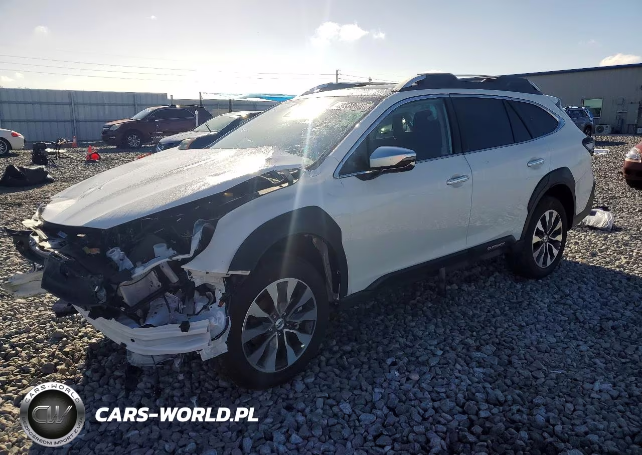 2025 Subaru Outback Touring
