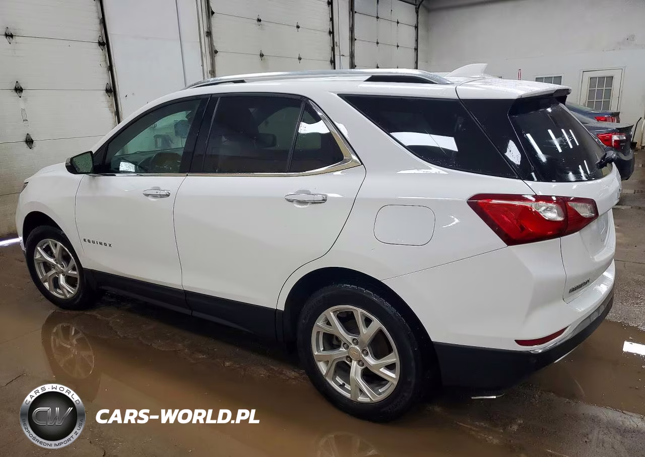 2020 Chevrolet Equinox Premier VIN:3GNAXXEV2LS666004 - 2