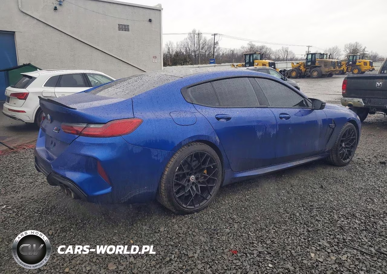 2023 BMW M8 VIN:WBSGV0C02PCM91913 - 3