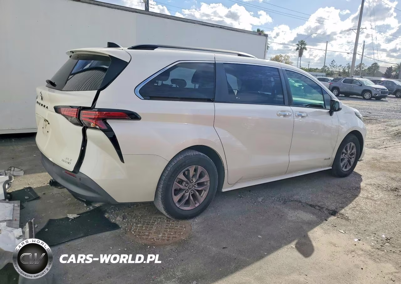 2021 Toyota Sienna Xle 8-Passenger VIN:5TDYRKEC4MS026577 - 3
