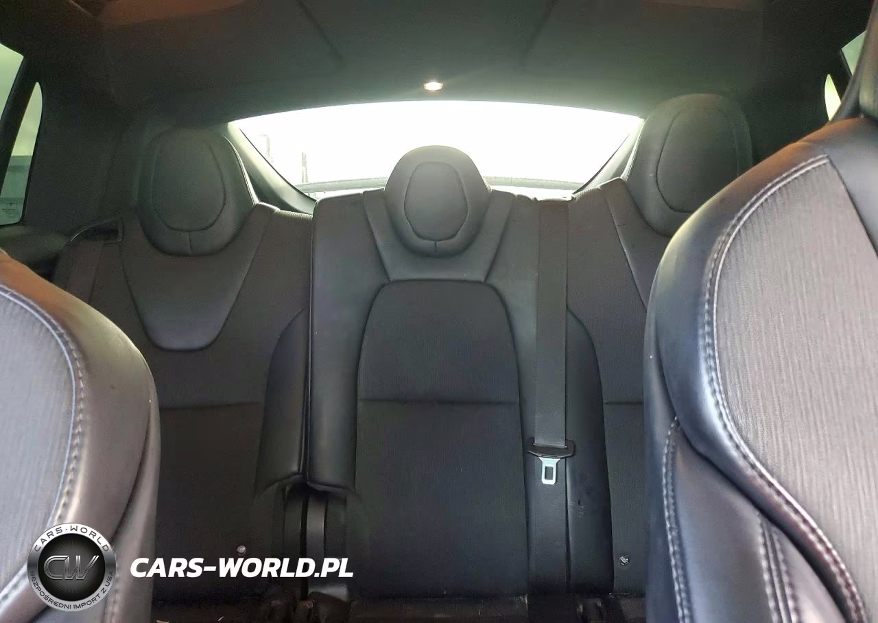 2018 Tesla Model X VIN:5YJXCDE29JF112919 - 10