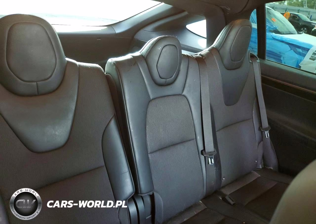 2018 Tesla Model X VIN:5YJXCDE29JF112919 - 11