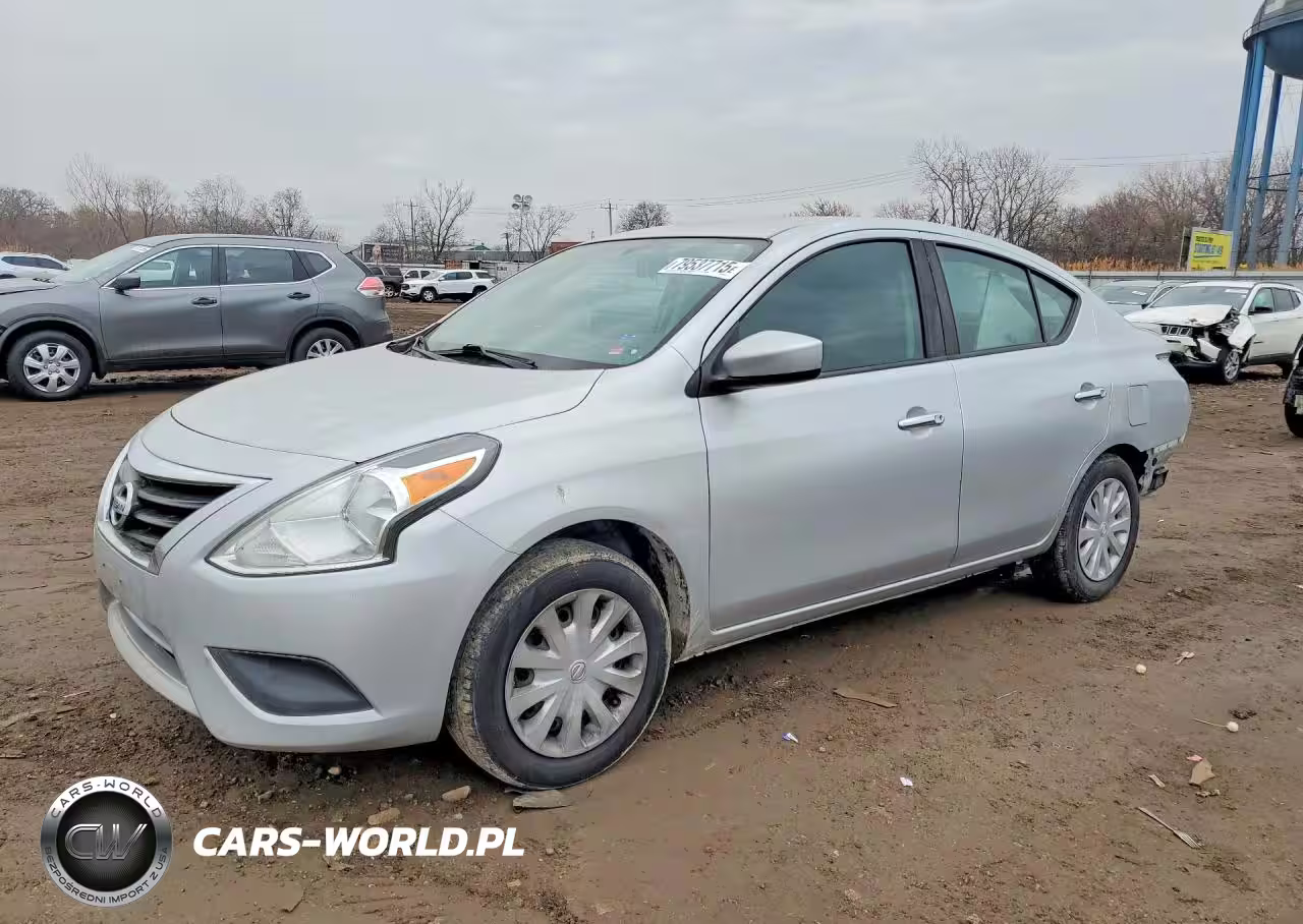 2019 Nissan Versa Sv
