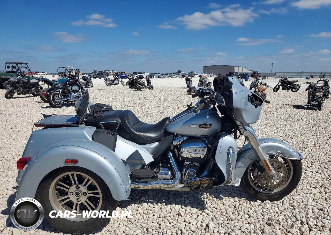 2023 Harley-Davidson Flhtcutg