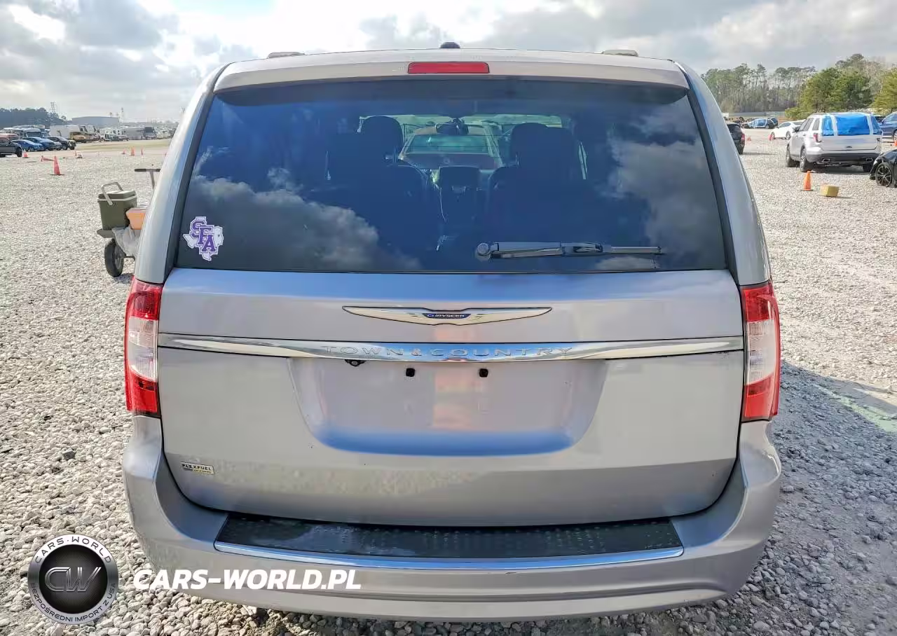 2014 Chrysler Town & Country Touring VIN:2C4RC1BG6ER382885 - 6