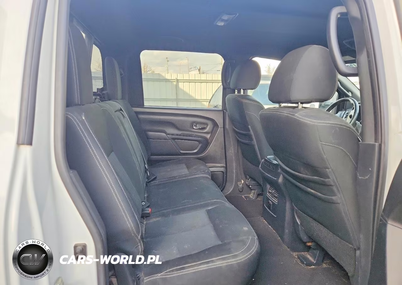 2018 Nissan Titan S VIN:1N6AA1E5XJN516539 - 10