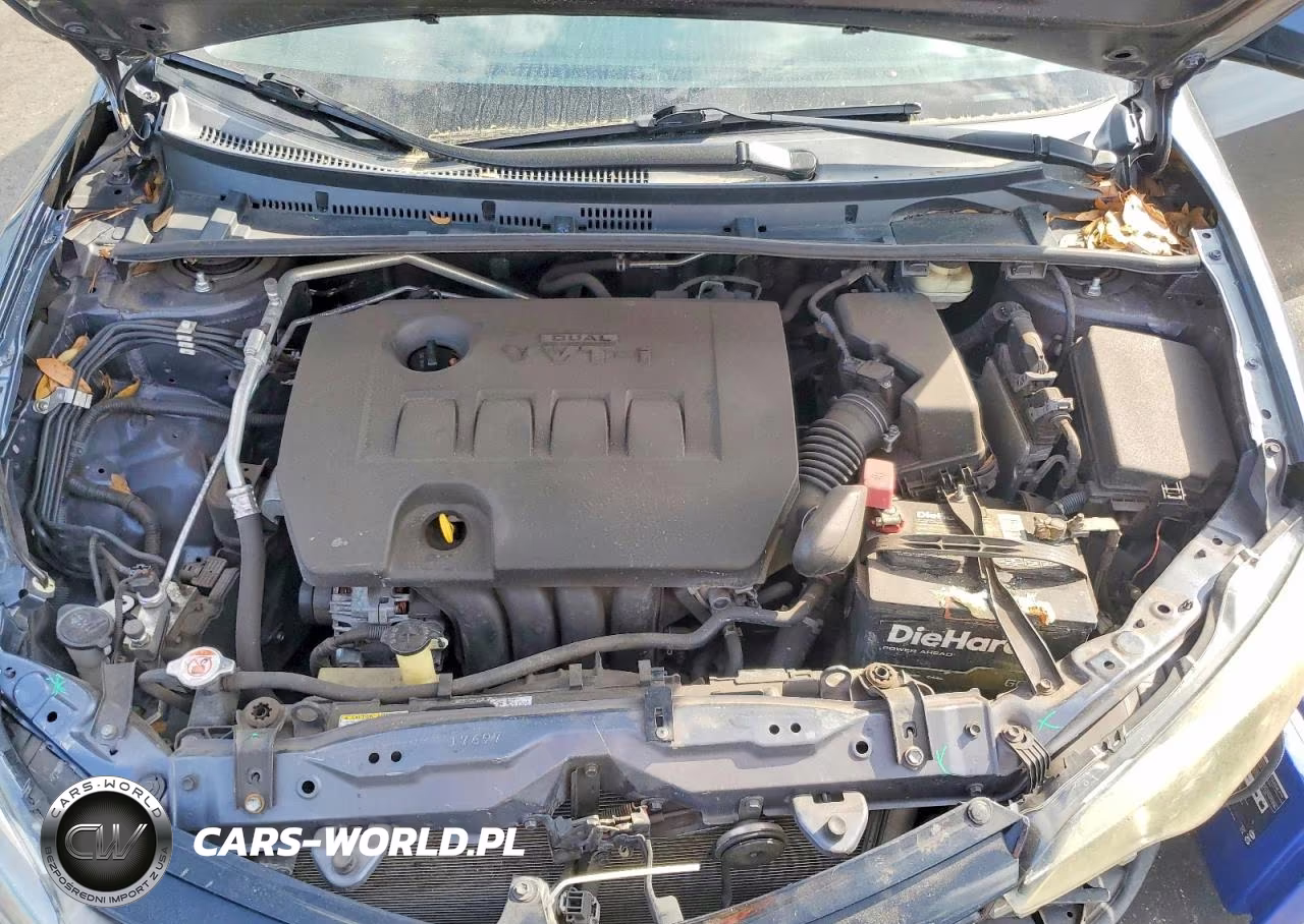 2017 Toyota Corolla Le VIN:5YFBURHE6HP693093 - 11