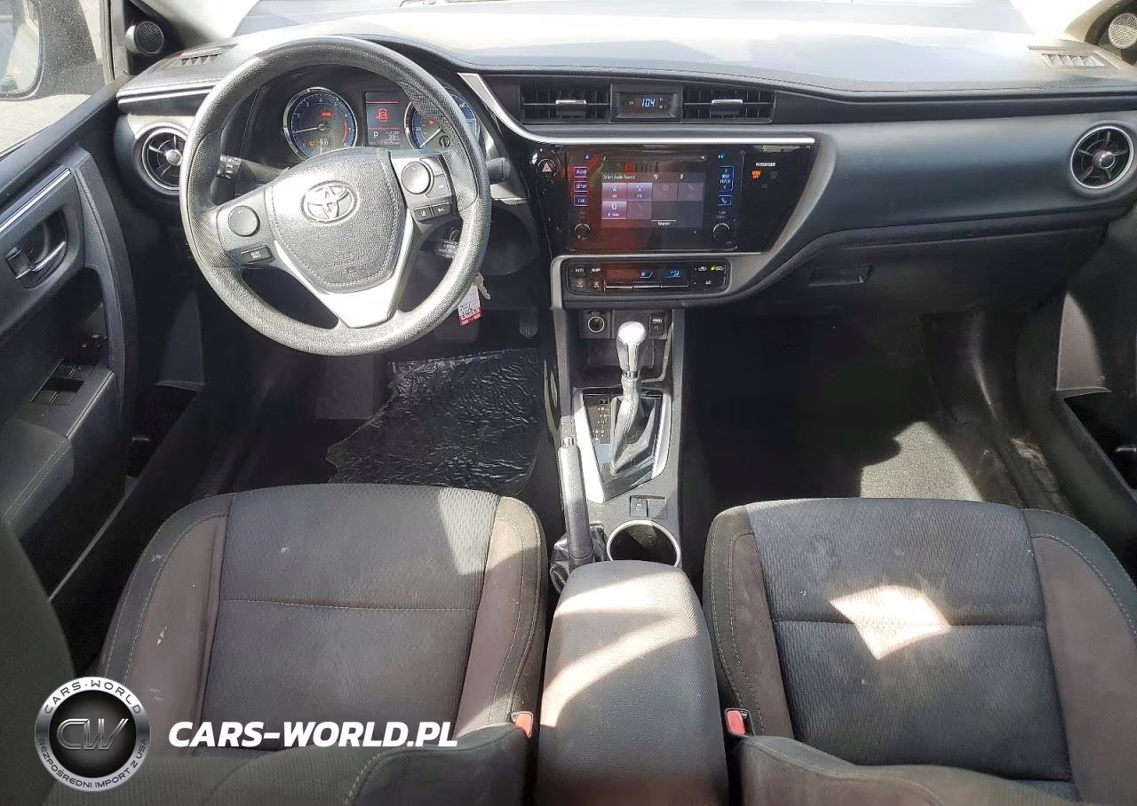 2017 Toyota Corolla Le VIN:5YFBURHE6HP693093 - 8