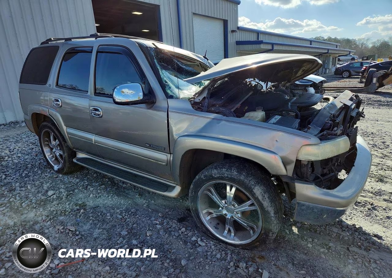 2002 Chevrolet Tahoe C1500 VIN:1GNEC13Z82J323536 - 4