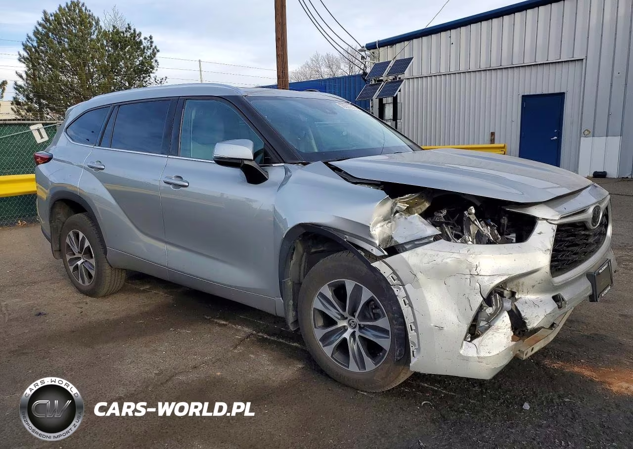 2020 Toyota Highlander Xle VIN:5TDHZRBH9LS513149 - 4