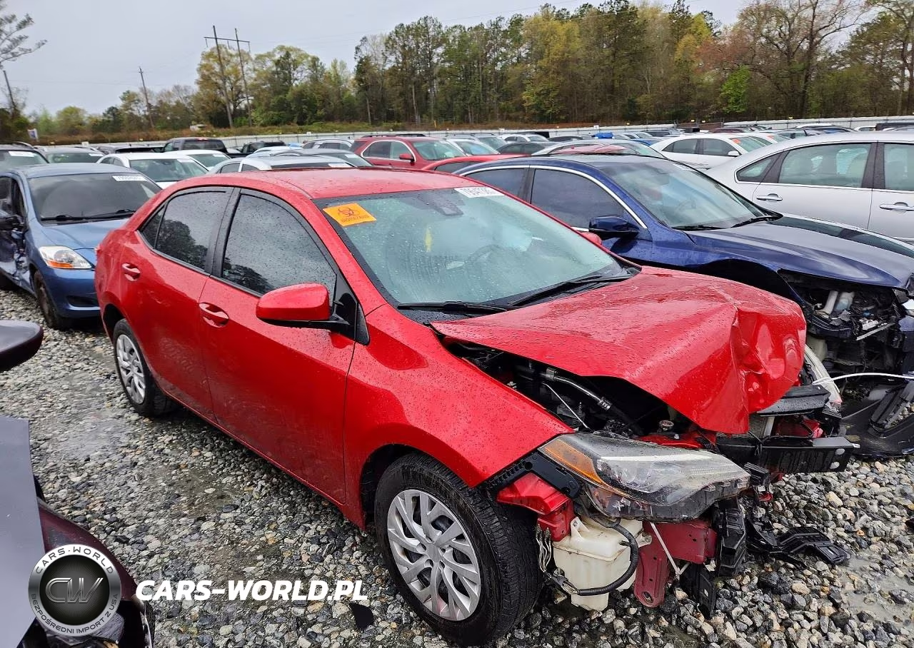 2017 Toyota Corolla Le VIN:2T1BURHE5HC889218 - 4