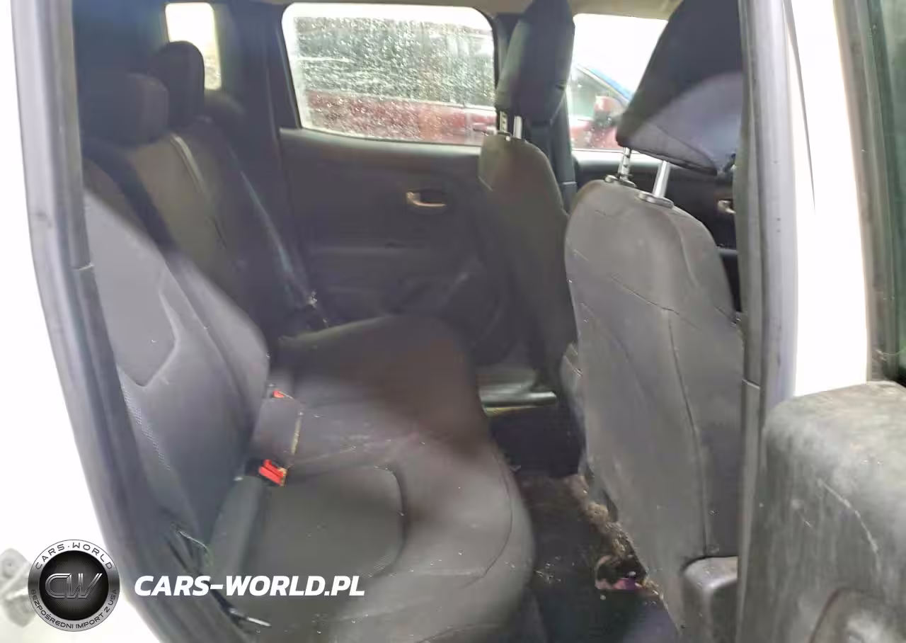 2021 Jeep Renegade Sport VIN:ZACNJCAB1MPM27169 - 10