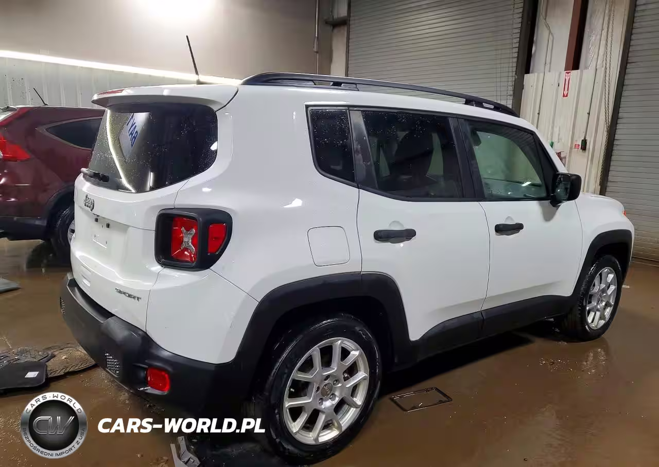 2021 Jeep Renegade Sport VIN:ZACNJCAB1MPM27169 - 3