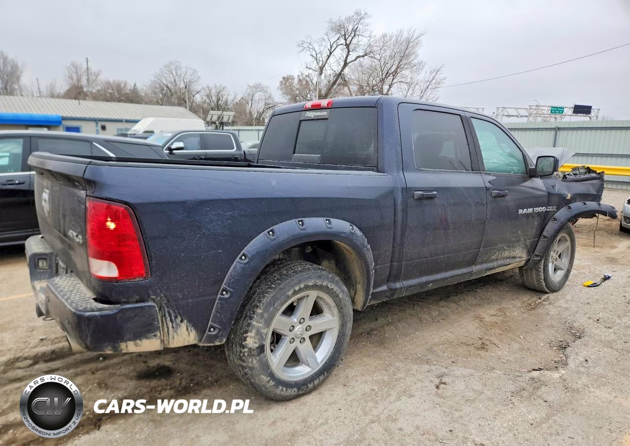 2012 Dodge Ram 1500 Sport VIN:1C6RD7MT1CS335731 - 3