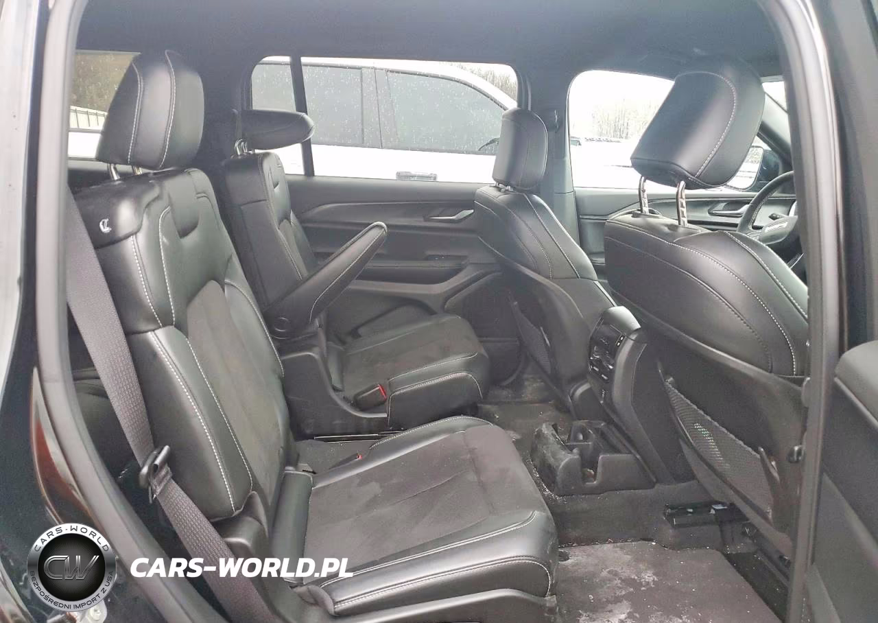 2025 Jeep Grand Cherokee L Laredo VIN:1C4RJKAG0S8673869 - 11
