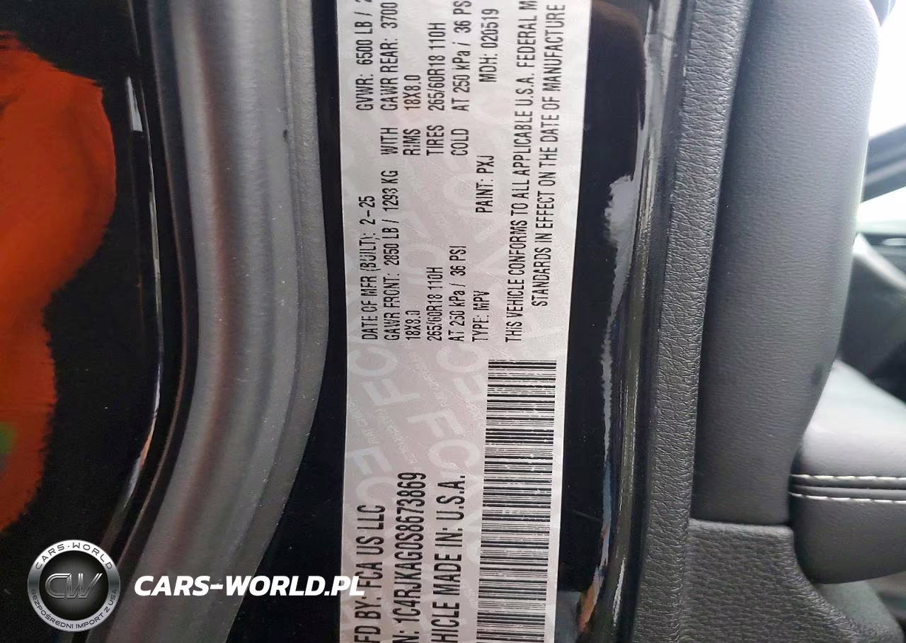 2025 Jeep Grand Cherokee L Laredo VIN:1C4RJKAG0S8673869 - 13