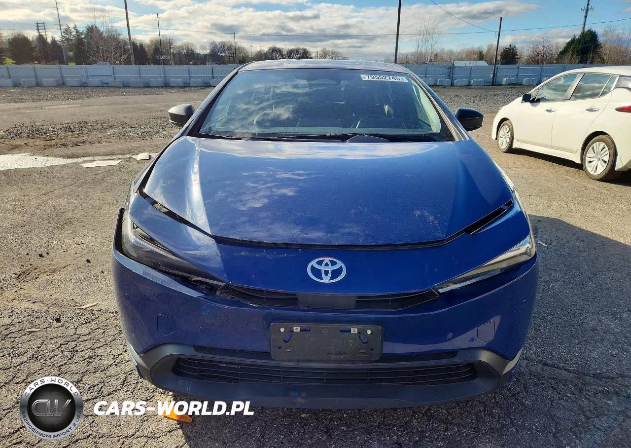 2024 Toyota Prius Le VIN:JTDACAAU4R3022582 - 5