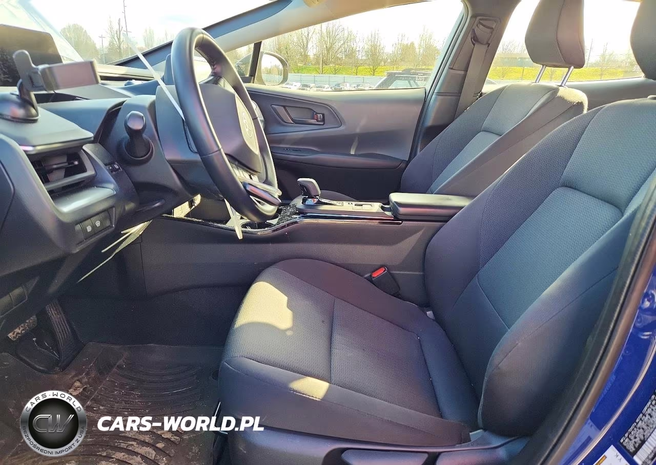 2024 Toyota Prius Le VIN:JTDACAAU4R3022582 - 7