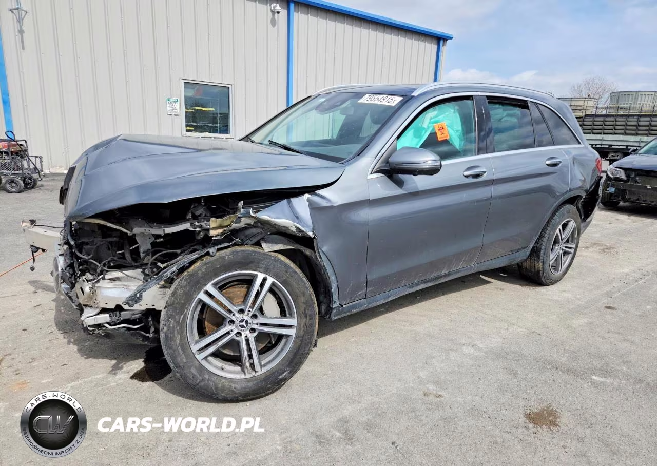 2020 Mercedes-Benz Glc 300 4Matic – zdjęcie 1 z 13