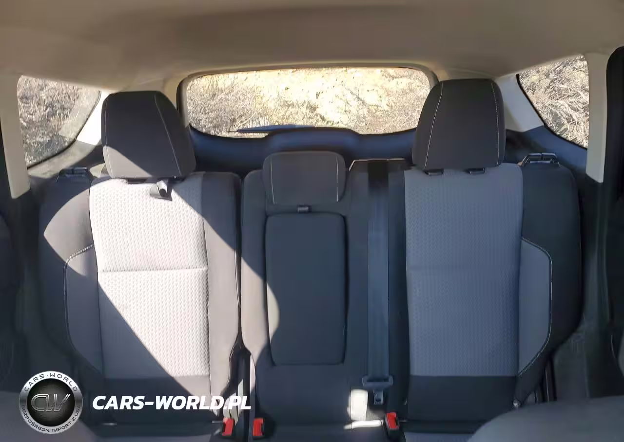 2017 Ford Escape Se VIN:1FMCU9G90HUD44681 - 10