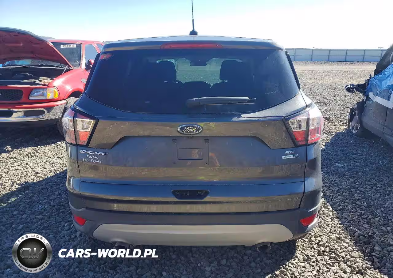 2017 Ford Escape Se VIN:1FMCU9G90HUD44681 - 6