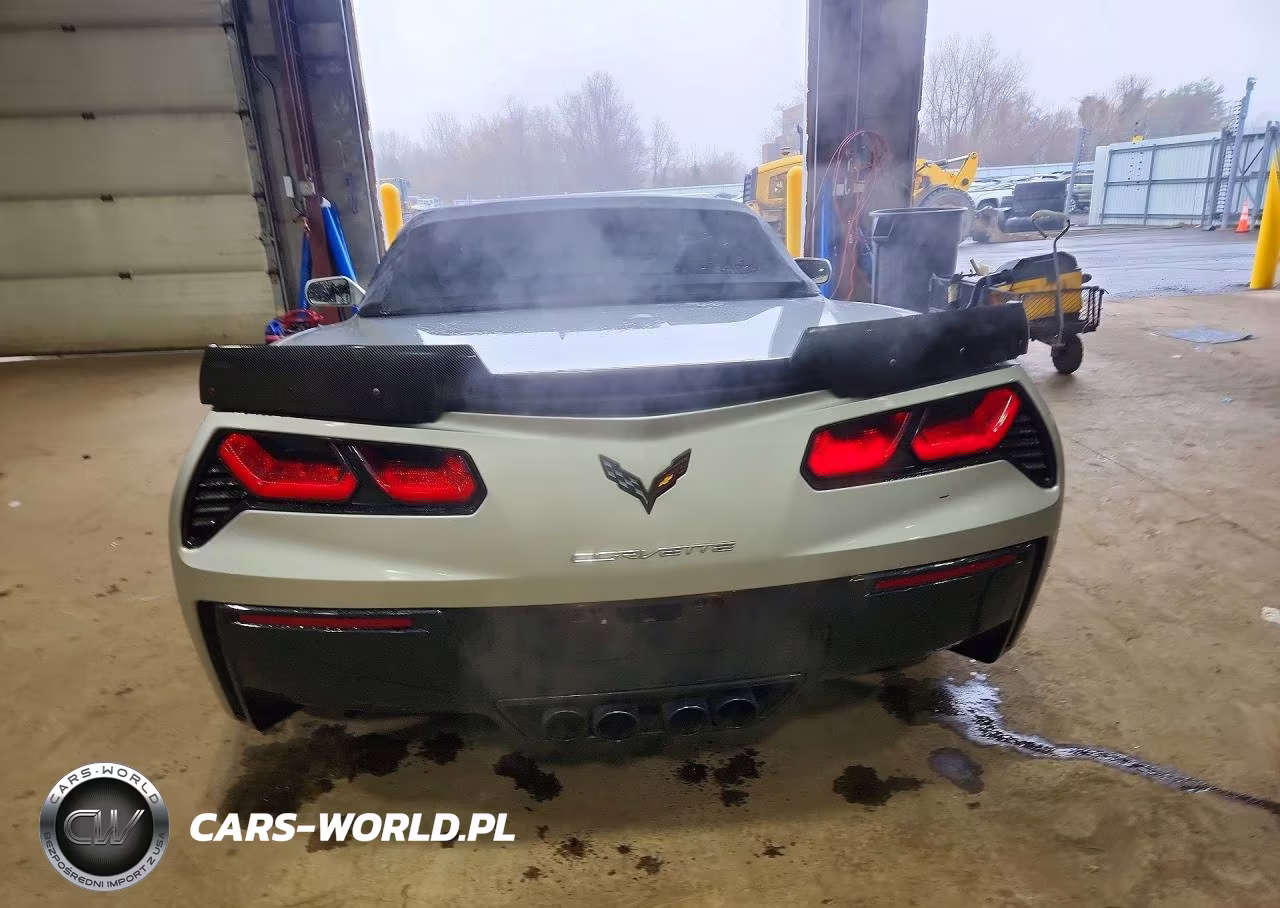 2017 Chevrolet Corvette Stingray 3Lt VIN:1G1YF3D75H5118384 - 6